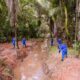 Seinfra realiza limpeza de canais em Vila de Abrantes e Monte Gordo