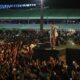 Atração mais esperada da noite, Thiago Aquino faz show eletrizante no Camaforró