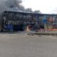 Ônibus da empresa Avanço Transporte sofre incêndio na Via Parafuso