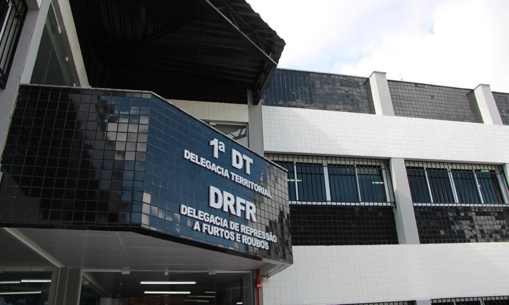 Com placa adulterada, veículo roubado em Lauro de Freitas é recuperado pela DRFR de Feira de Santana