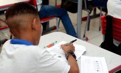 Prefeitura de Salvador prorroga inscrições para seleção de professores de inglês da rede municipal