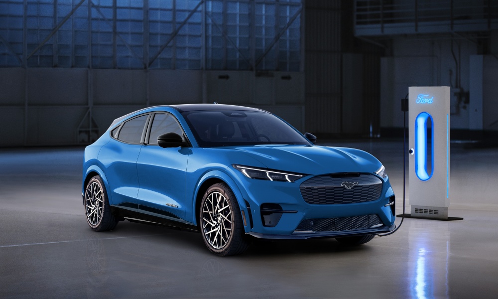 Ford inicia vendas do primeiro veículo 100% elétrico da marca no Brasil