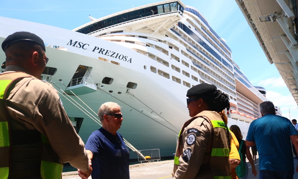 Operação Navio reforça segurança de turistas e tripulantes que desembarcam em Salvador