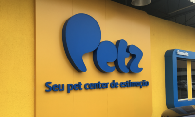Grupo Petz oferece vaga de emprego para recepcionista de loja