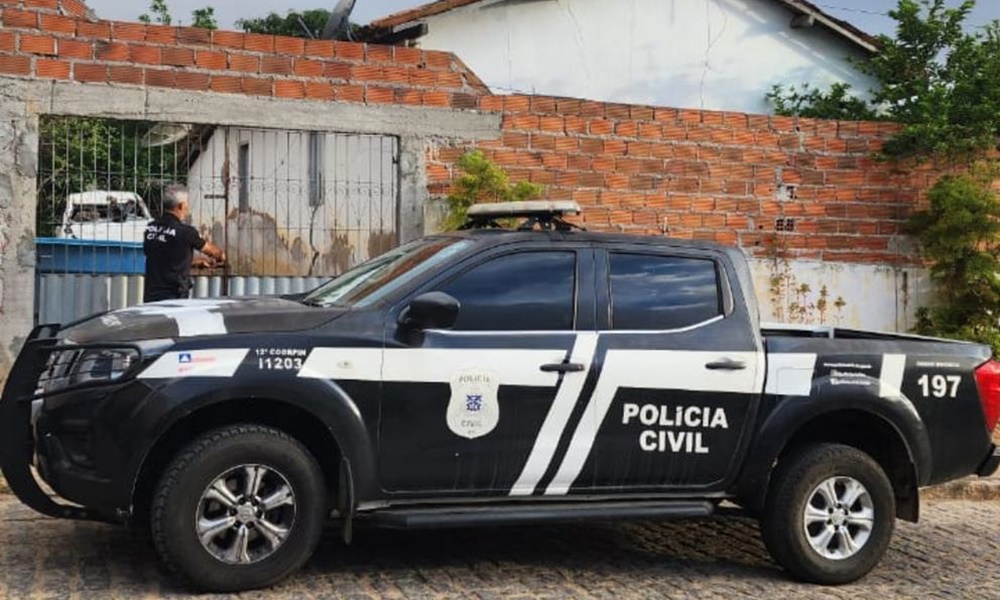 Operação 404.6: polícia cumpre dois mandados e apreende quatro computadores em Lauro de Freitas e Ruy Barbosa
