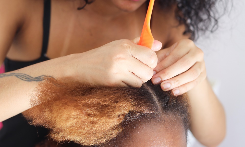 Identidade e negócio: como a relação com o próprio cabelo levou mulheres negras a empreender