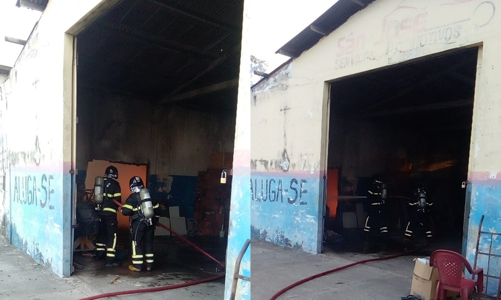 Após duas horas de combate, bombeiros controlam incêndio em galpão de materiais recicláveis em Camaçari