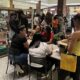 Feira de adoção de pets e vacinação gratuita movimentam shopping de Lauro de Freitas