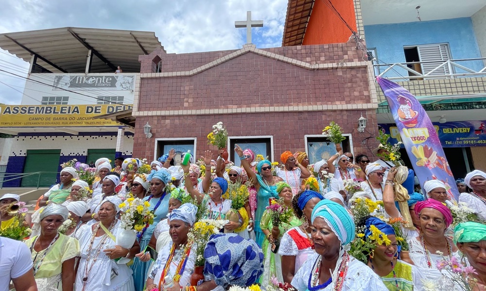 Cultura, alegria e tradição marcam cortejo religioso da Lavagem de Monte Gordo