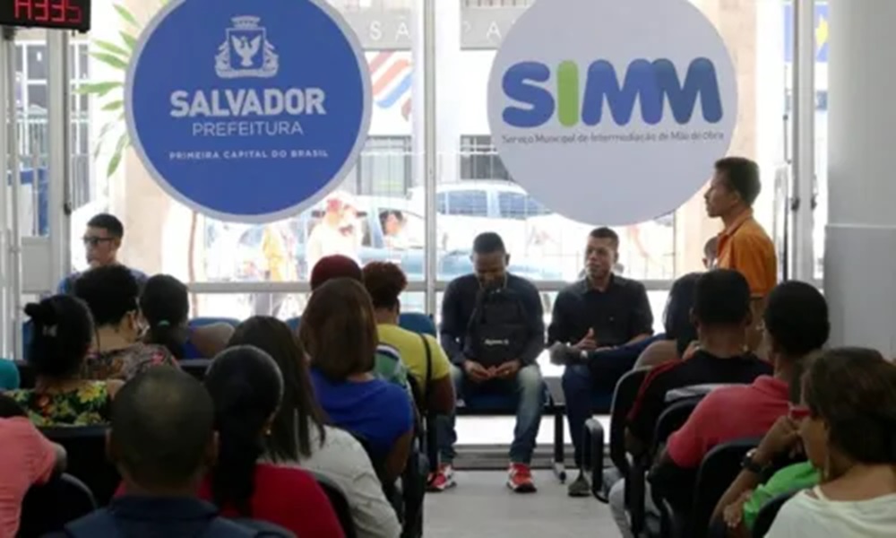 Confira as 68 vagas de emprego do Simm para Salvador; veja lista e requisitos