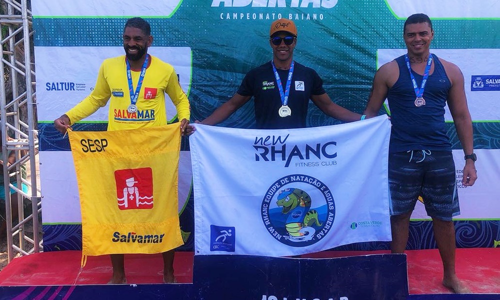 Camaçariense de coração, Bruno Sena conquista visibilidade no esporte aquático baiano
