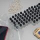 Polícia aprende 130 pedras de crack e 68 tubos de loló no circuito da Barra