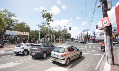 Novos semáforos inteligentes são instalados em Camaçari