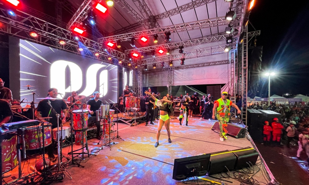 No Festival de Arembepe, Márcio Victor revela que lançará novo hit em clima junino