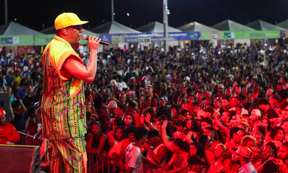 No Festival de Arembepe, Márcio Victor revela que lançará novo hit em clima junino