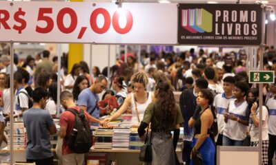 Editoras e empresas prometem atração diversificada e preços acessíveis na Bienal do Livro Bahia