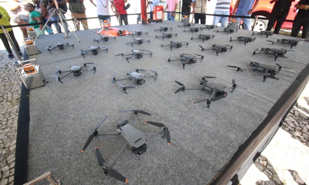 Governo investe cerca de R$ 29 milhões em helicóptero, drones e viaturas para a PM e Bombeiros