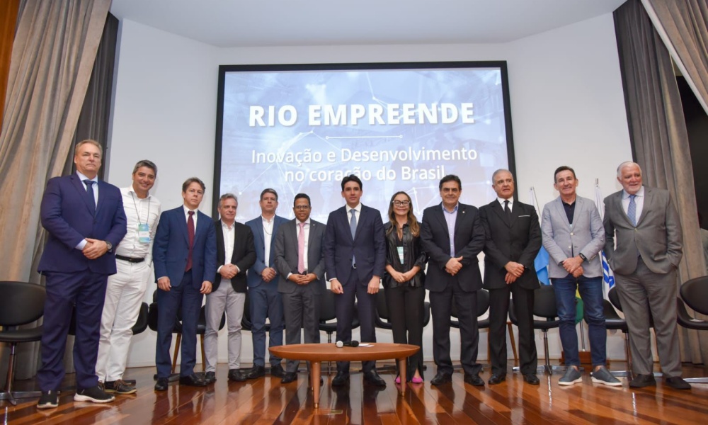Ivoneide representa Bahia em evento sobre inovação e desenvolvimento no Rio de Janeiro