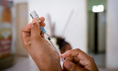 Prefeitura de Salvador retoma vacinação contra Covid-19 e gripe nesta segunda-feira