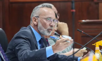 Durante sessão, Irmão Edvaldo relata insatisfação com secretário Raimundo Santana