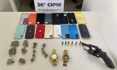 Grupo é preso com arma, maconha e celulares durante festa em Dias d'Ávila