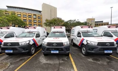 Com investimento superior a R$ 18 milhões, Jerônimo entrega 68 ambulâncias para 66 municípios