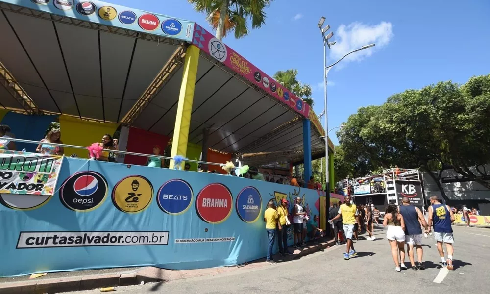 Camarotes acessíveis do Carnaval terão 500 vagas por dia este ano