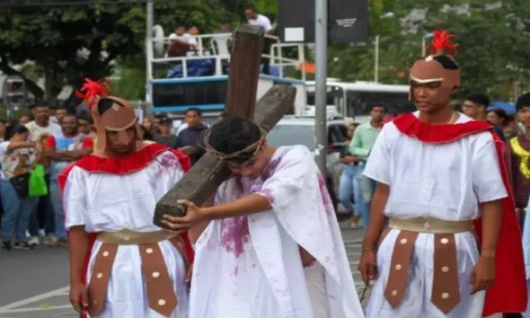 Via Sacra da Juventude e Celebração da Paixão marcam programação da Sexta-Feira Santa em Camaçari