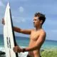 Surfista matense de 15 anos disputará provas em Pernambuco