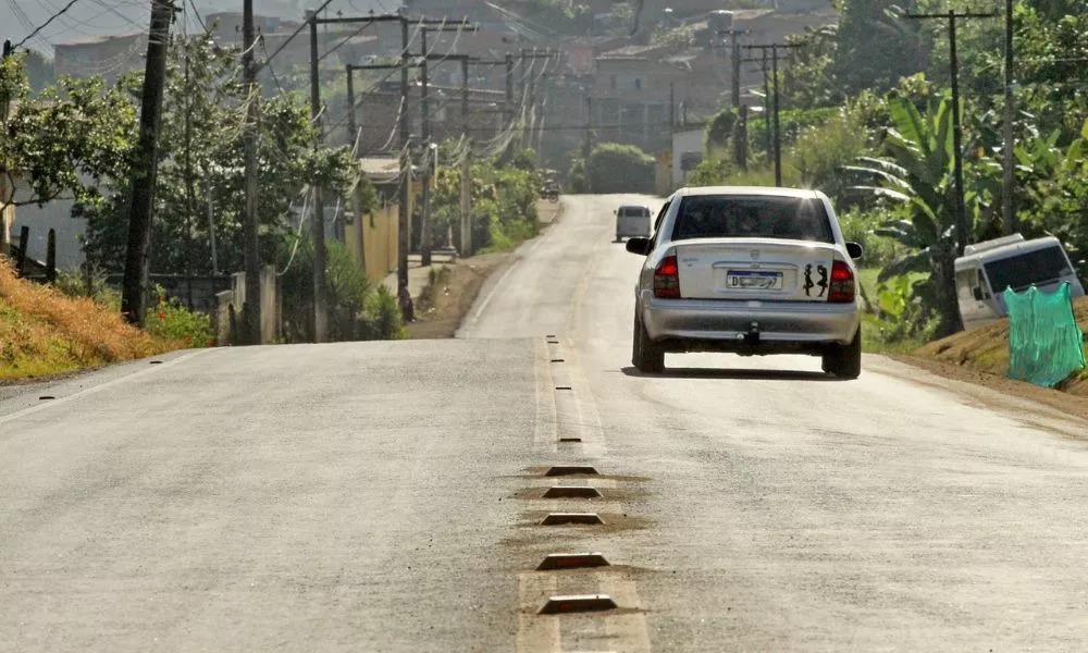 Carro na pista